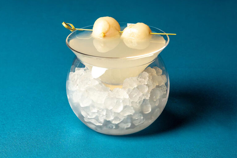 Drink_Lychee_Martini